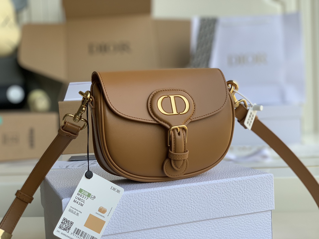 D10r small bobby bag box calfskin tan m9317 18 x 14 x 5 cm