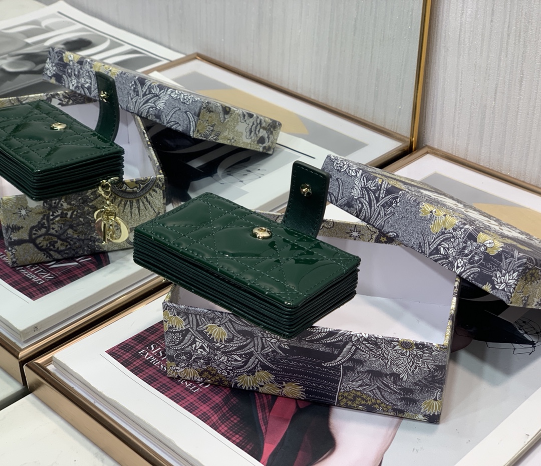 D10r lady D10r 5-gusset card holder patent cannage calfskin green s0074 10.5 cm