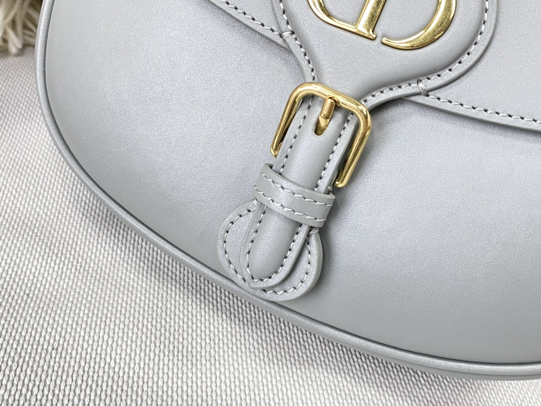 D10r medium bobby bag box calfskin gray m9319umol 22 x 17 x 6 cm