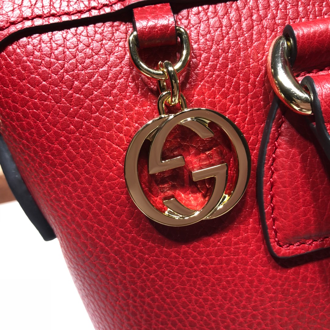 Gvc*1 convertible straight leather red 449659 30 x 22 x 12 cm