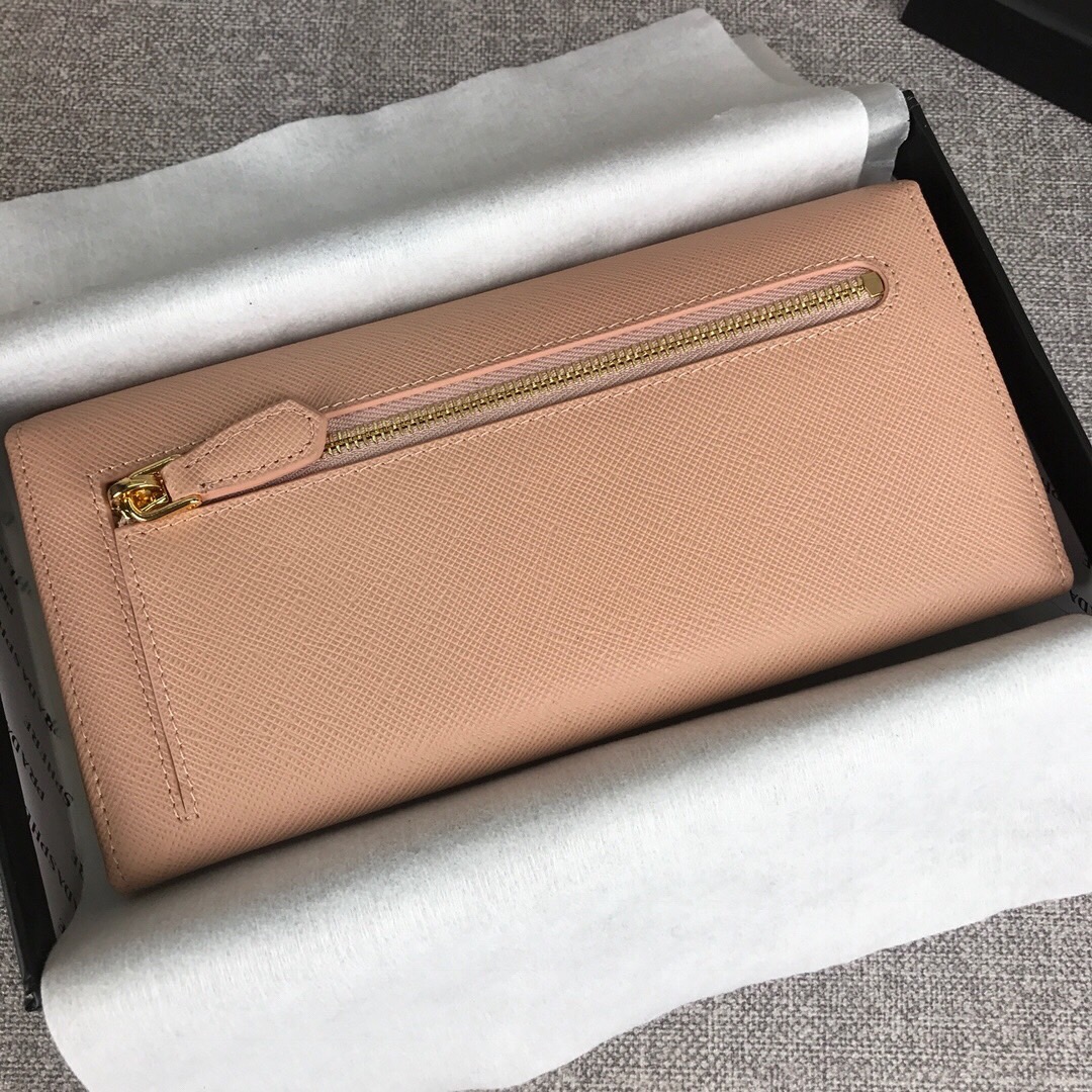 Pra*a large saffiano leather wallet cameo beige 1mh132 18.7 x 9.5 cm