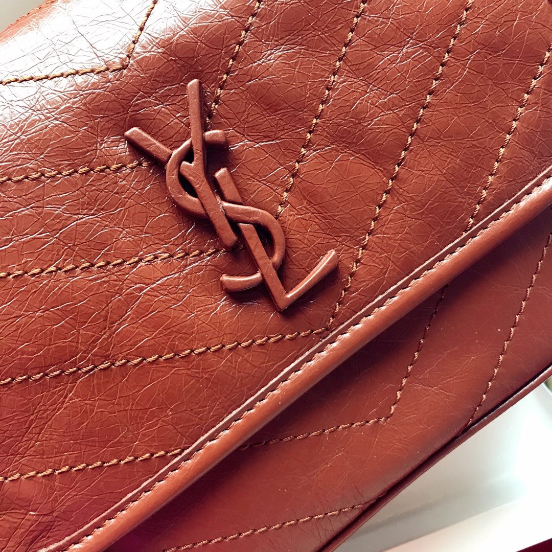 Y51 niki baby in lambskin leather tan 5330371 22 x 16.5 x 12 cm