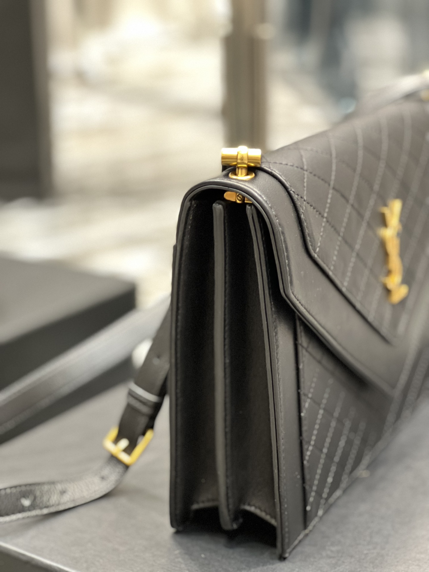 Y51 gaby satchel in quilted lambskin black 6688631 26 × 18 × 5 cm