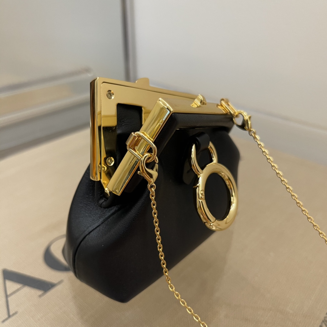 F**di nano first charm nappa leather black 7as051 11.5 x 5.5 x 10 cm