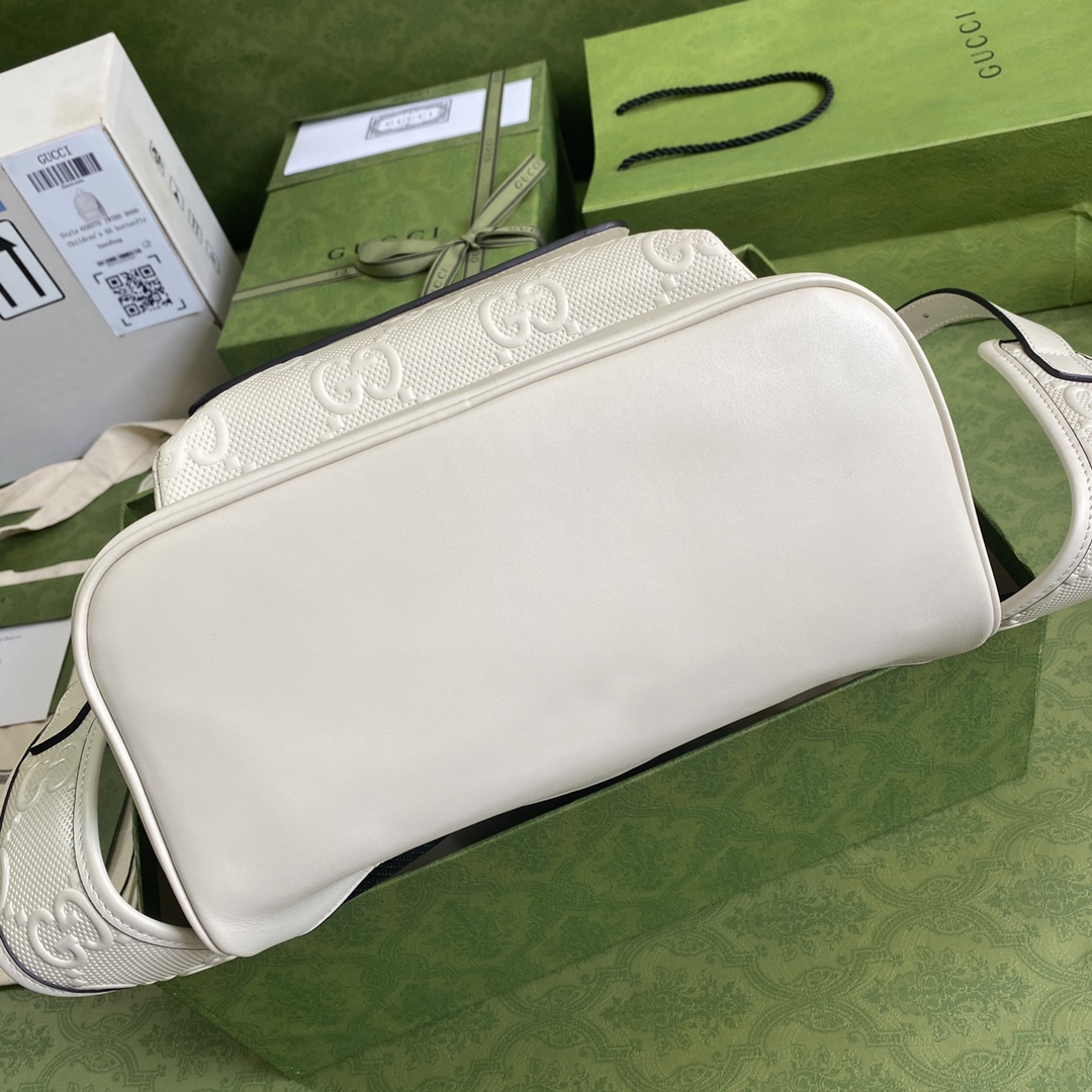 Gvc*1 gg embossed backpack white 658579 27 × 37 × 13 cm