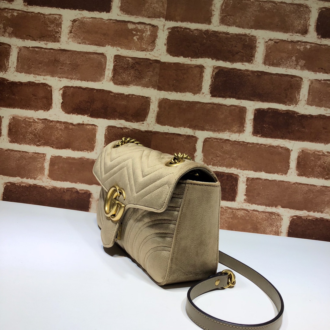 Gvc*1 gg marmont small shoulder bag velvet light beige ‎443497 26 x 15 x 7 cm