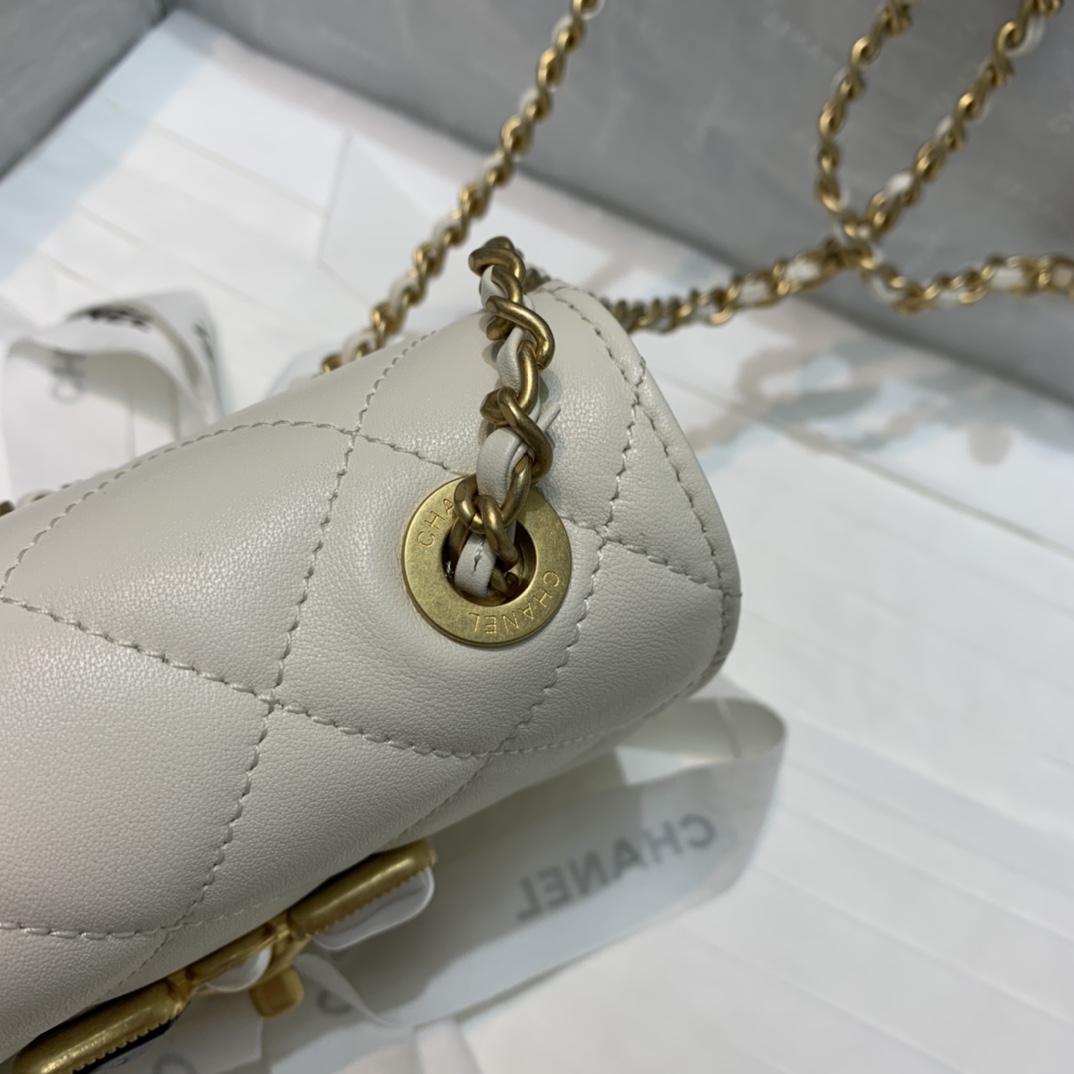 Ch**el small calfskin crystal pearls flap bag white as2251 14.5 x 5 x 10.5 cm