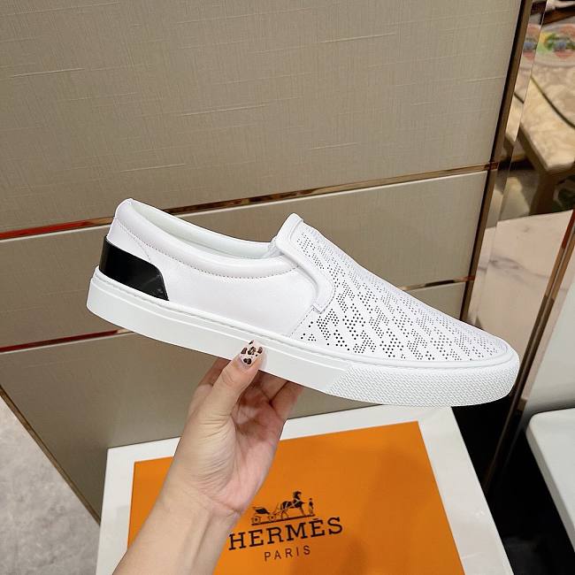 H**me5 men flats