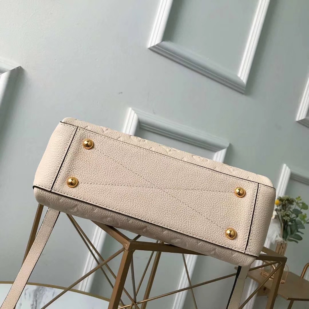 l0vis Vvtt0n georges bb monogram empreinte leather cream m53941 27.5 x 17 x 11.5 cm