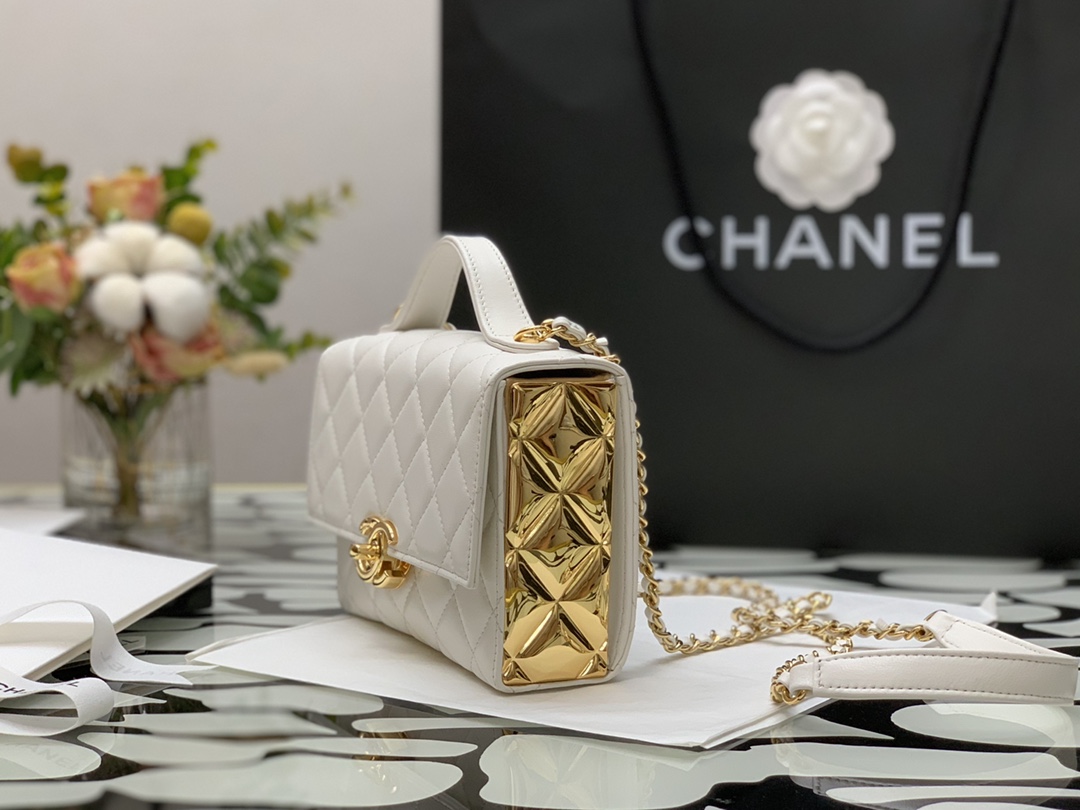 Ch**el mini flap bag handle lambskin & gold metal white as2796 12.5 x 17.5 x 5.5 cm