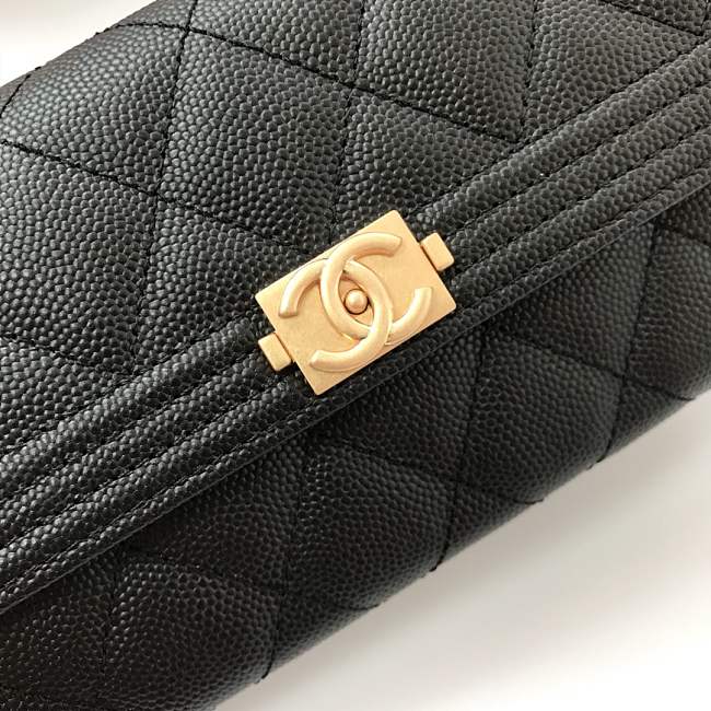 Ch**el long wallet smooth leather black & gold-tone metal a80286 19 x 10.5 x 3 cm