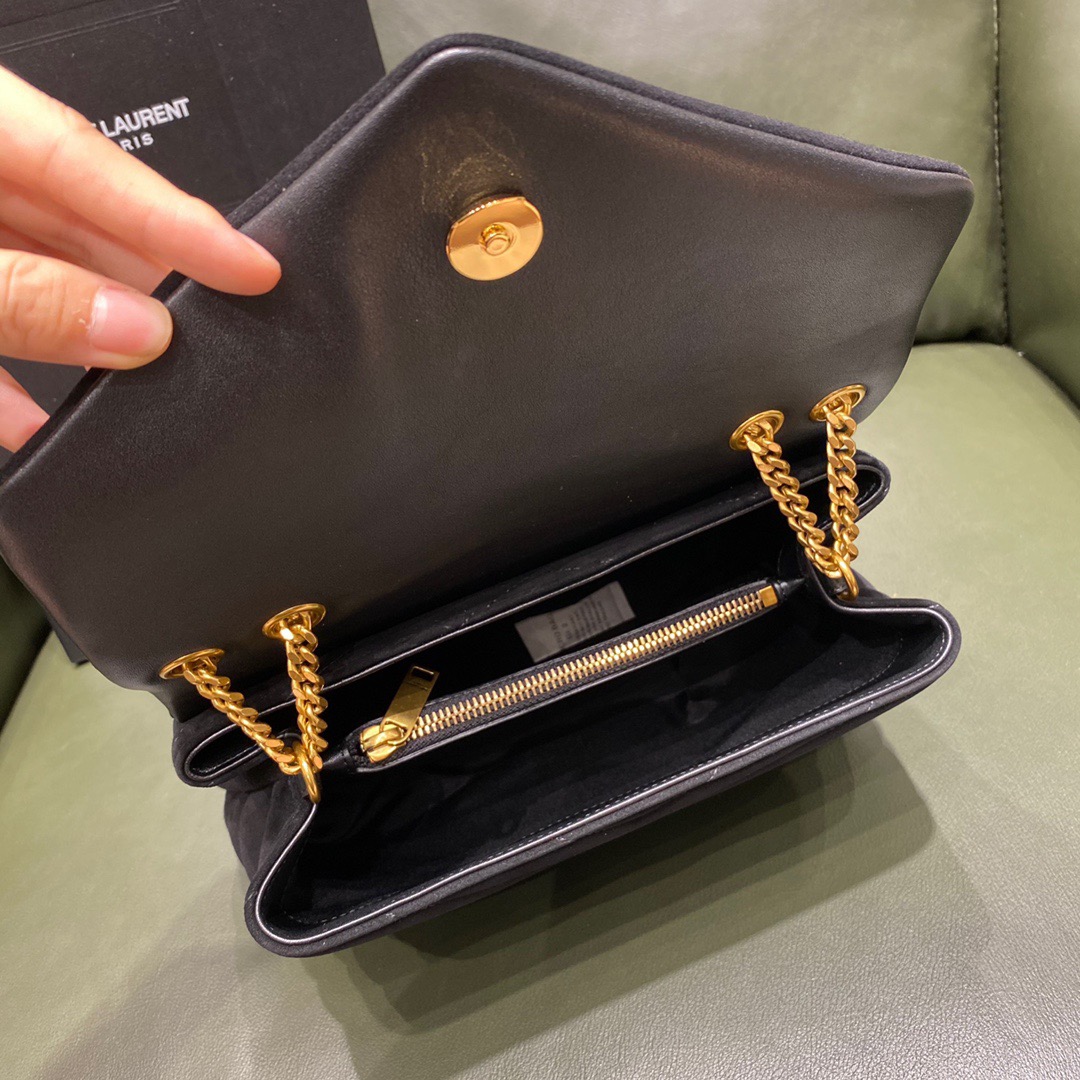 Y51 small loulou in matelassé "y" black suede 5749461 25 x 17 x 9 cm