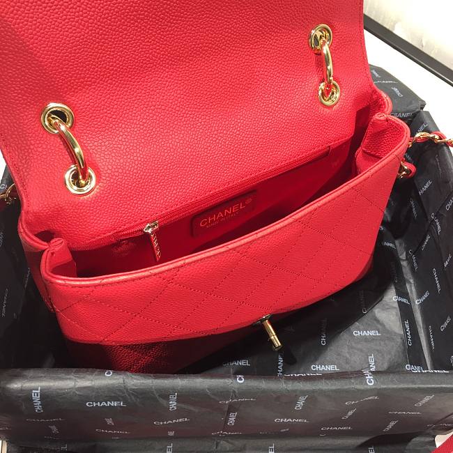 Ch**el small grained calfskin flap bag red as1459 16 x 23 x 9 cm