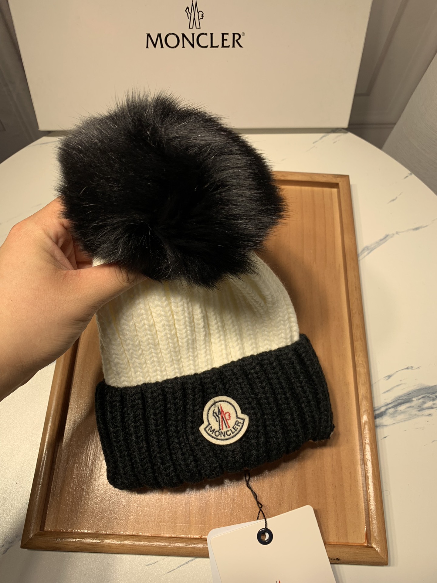 Moncler Hat 02