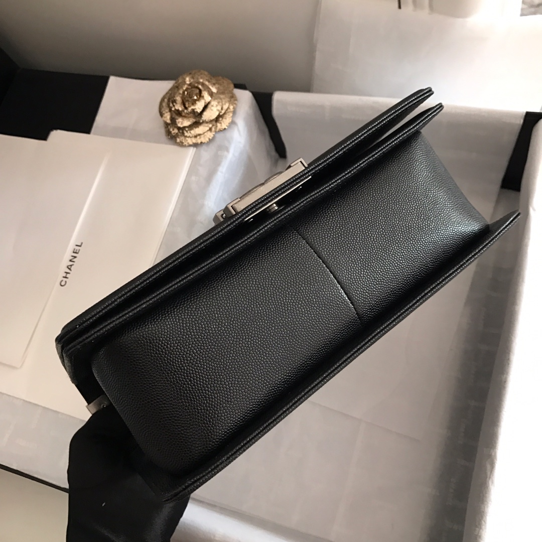 Ch**el medium boy bag chevron black-tone metal grained leather black a67086 25cm