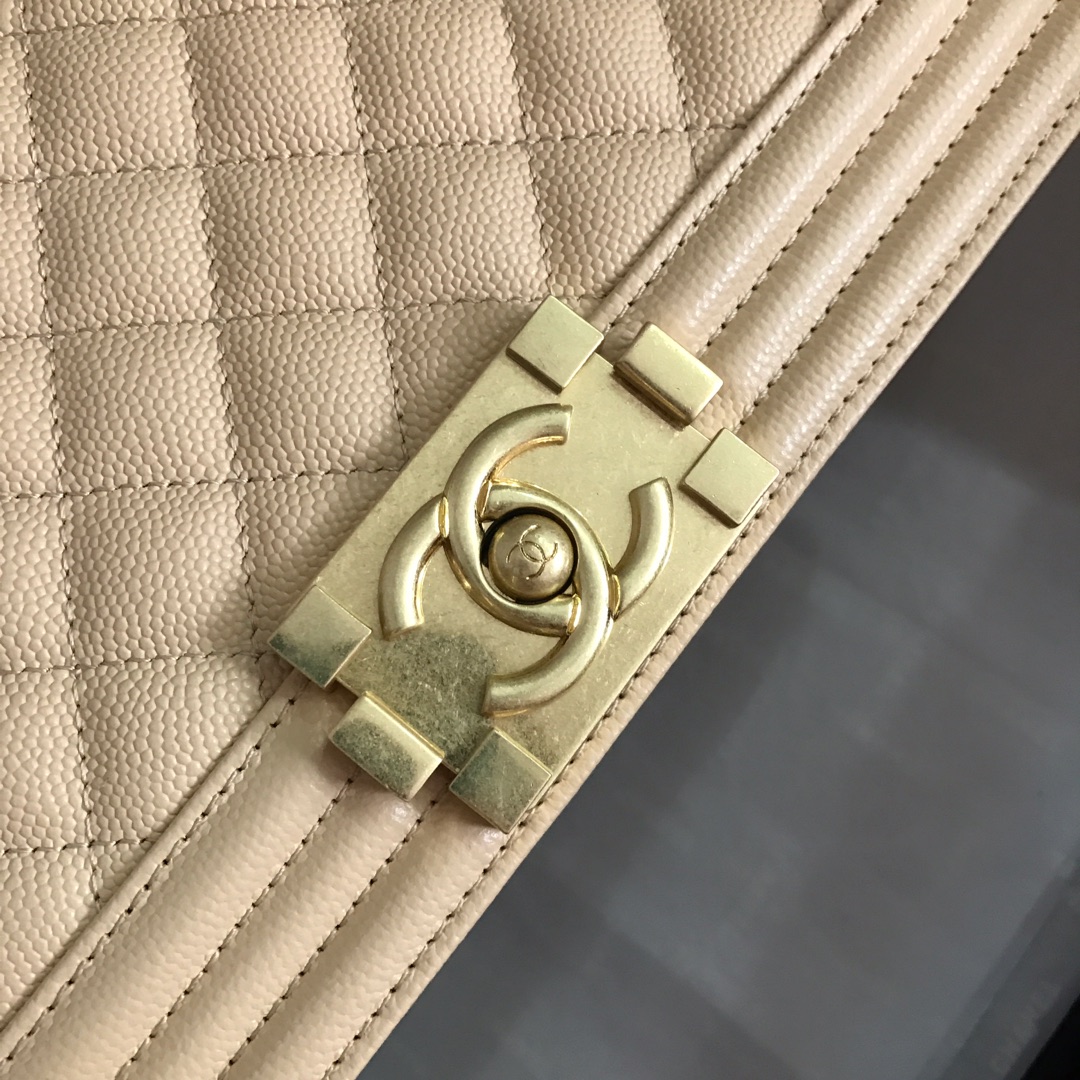 Ch**el medium boy bag classic gold-tone metal grained leather light beige a67086 25cm