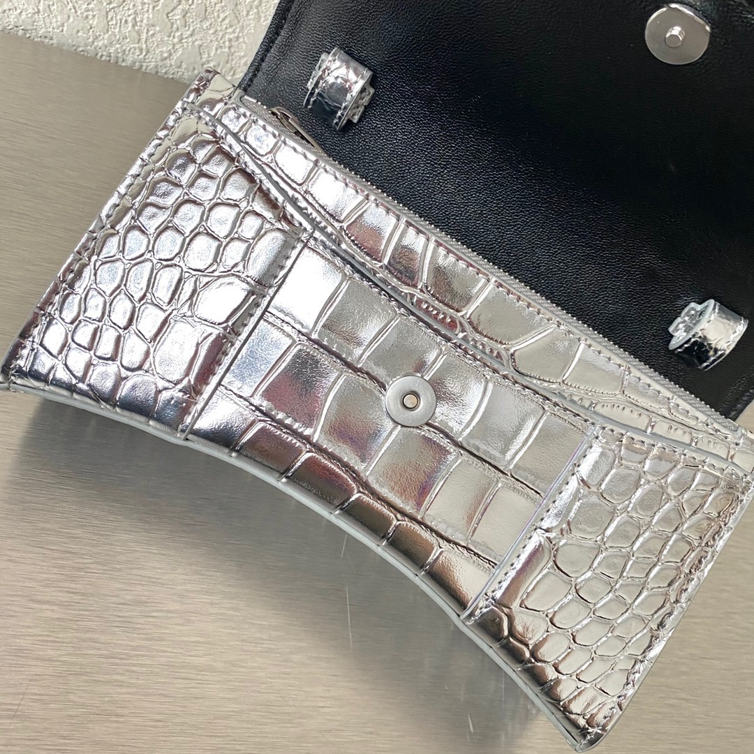 Ba1en*iaga hourglass wallet on chain crocodile leather silver 6560501 19 x 12 x 5 cm