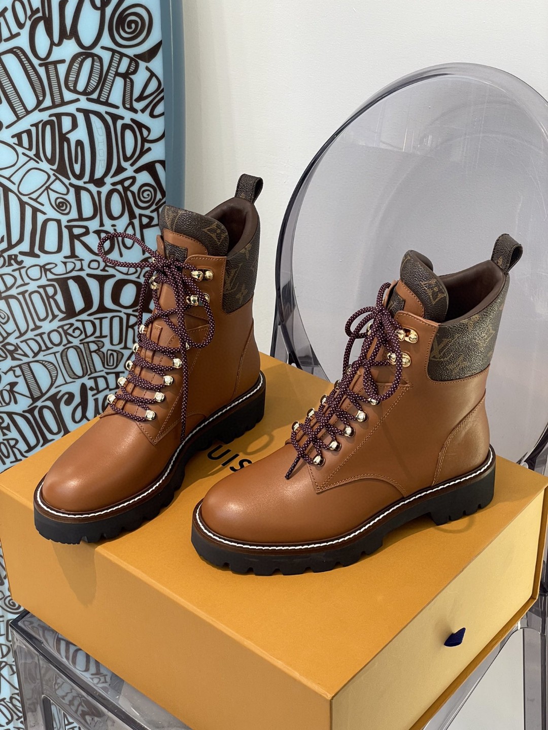 l0vis Vvtt0n territory flat ranger cognac 1a969v