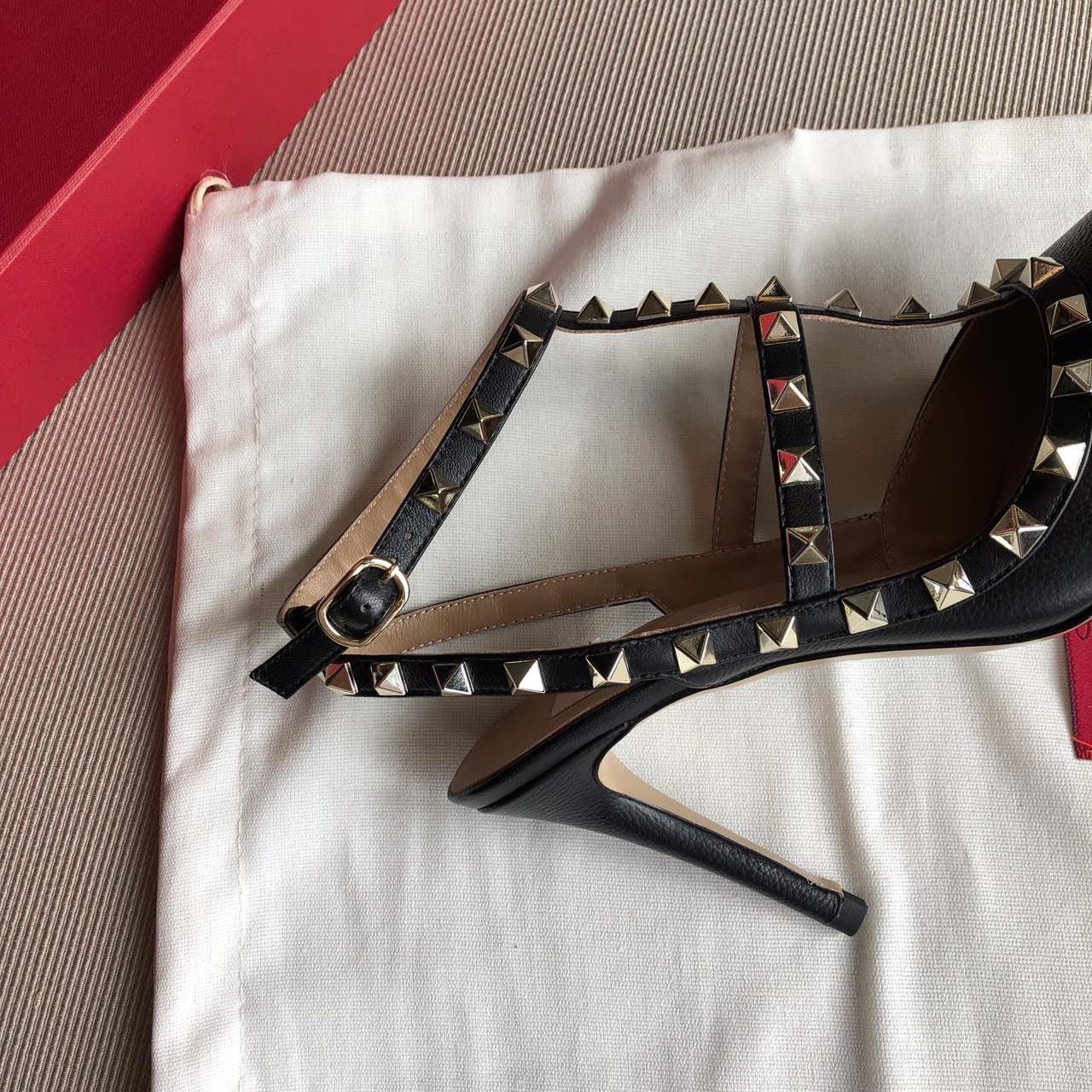 Va1e*ntin0 high heels 05