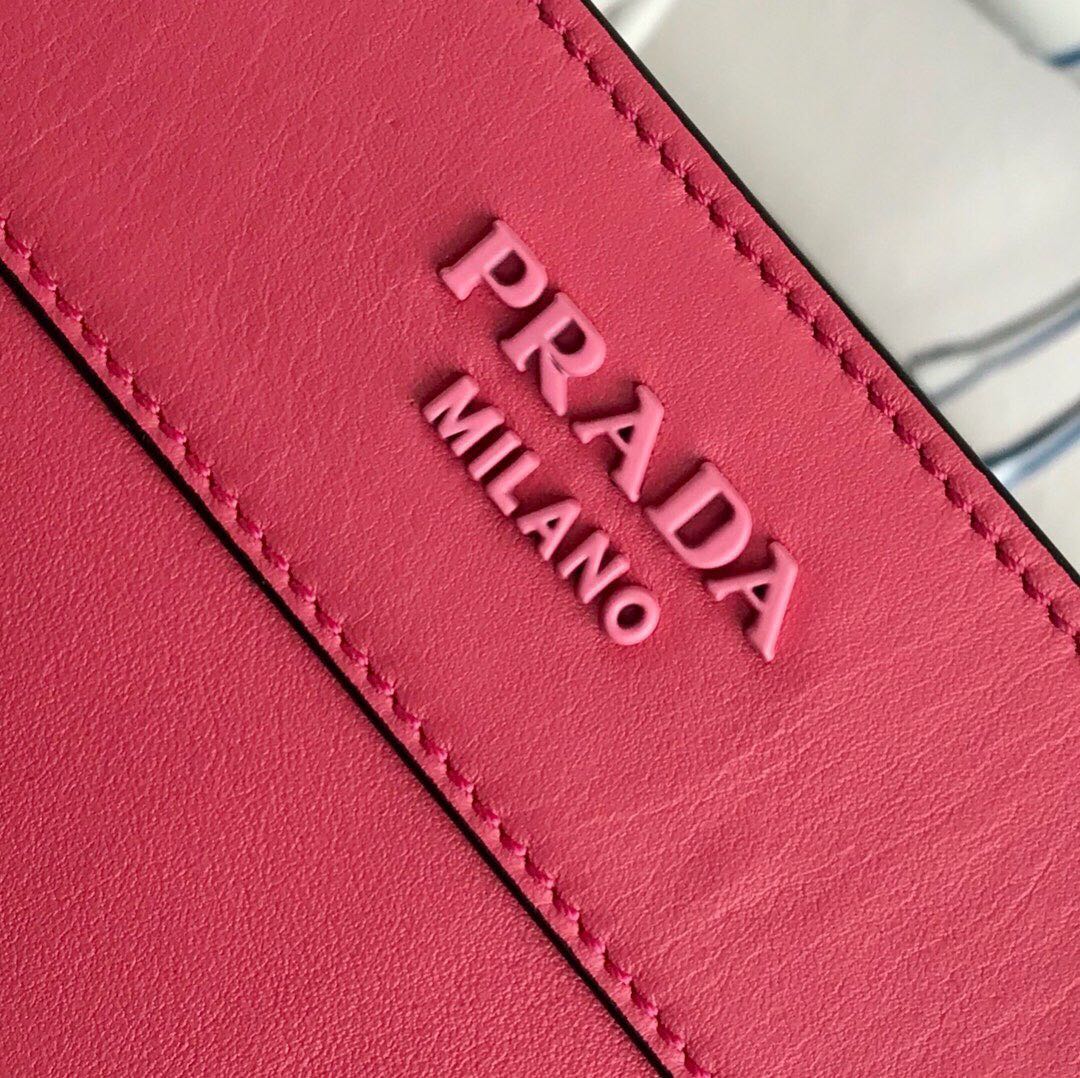 Pra*a small margit leather bag pink 1bc082 20 x 7 x 20 cm