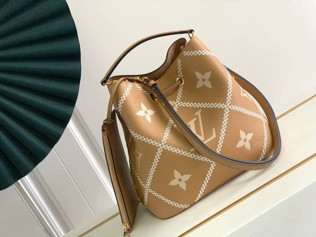 LV NÉONOÉ MM Monogram Bag M46023 26cm