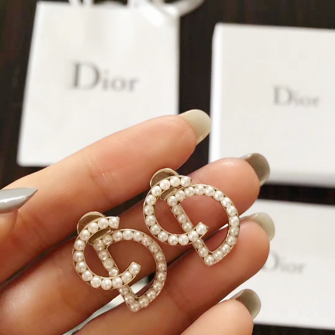 D10r earrings 004