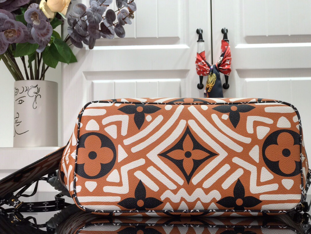 LV NEVERFULL MM M46565 31CM