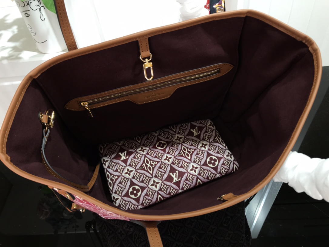 LV NEVERFULL MM M46322 31CM