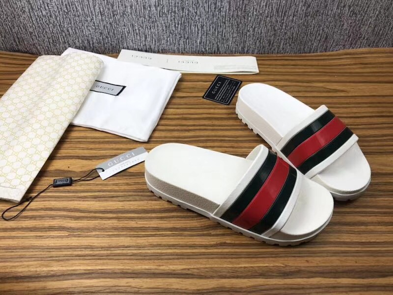 Gvc*1 white rubber shoes