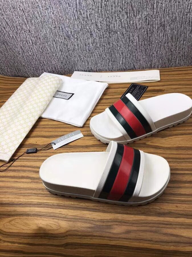 Gvc*1 white rubber shoes