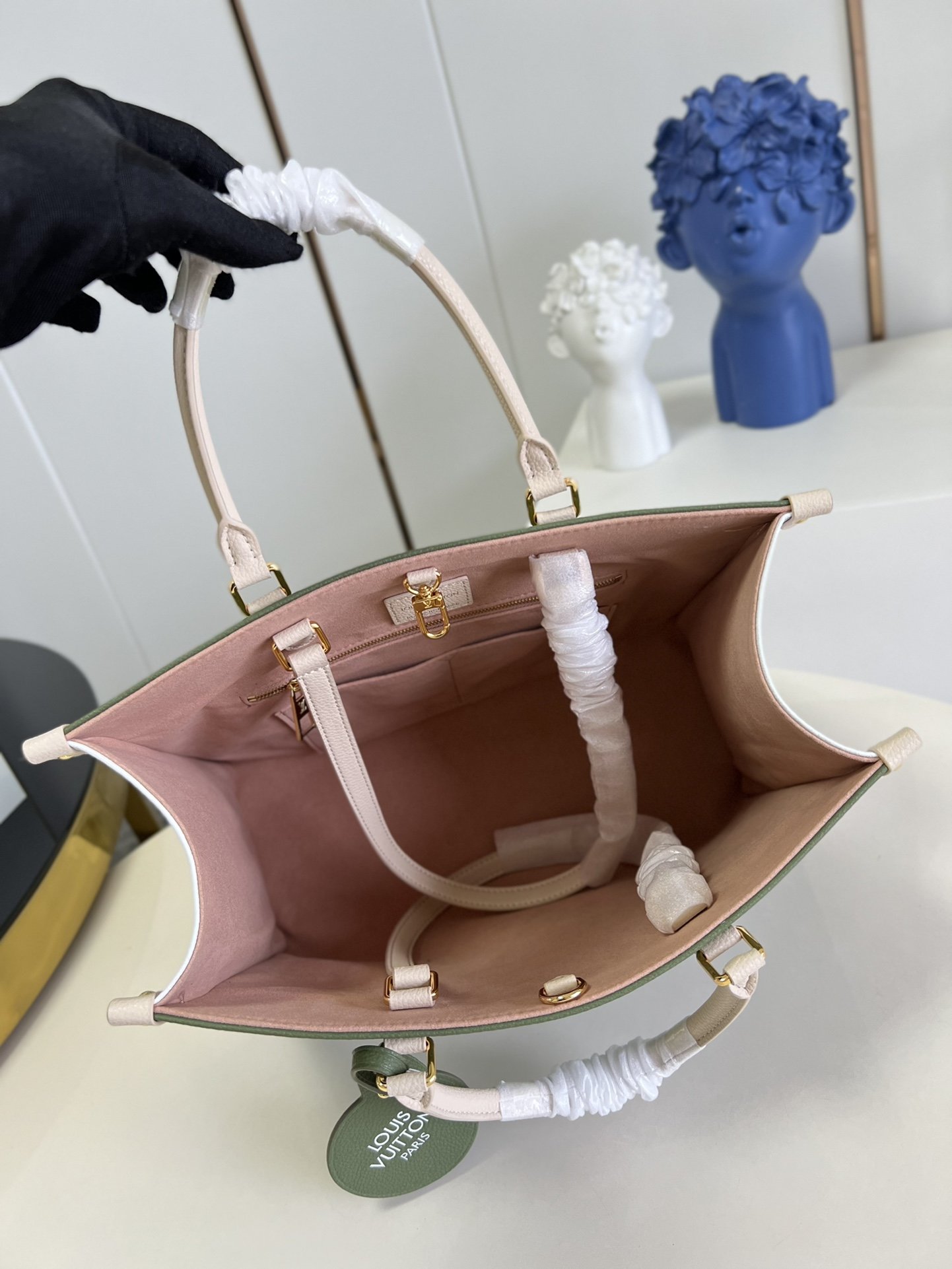 LV ONTHEGO M46060 35CM MM