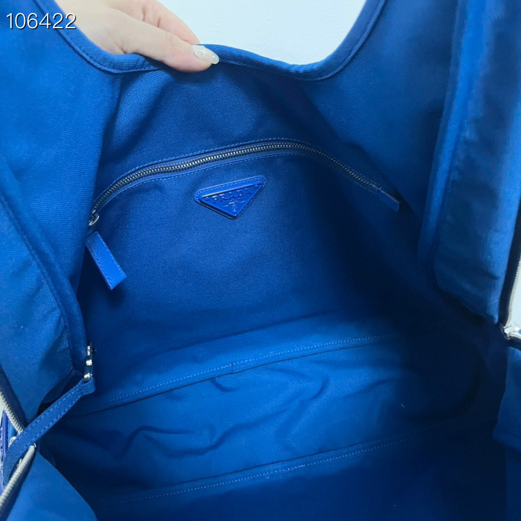 Pra*a triangle large triangle armpit bag 65cm 03