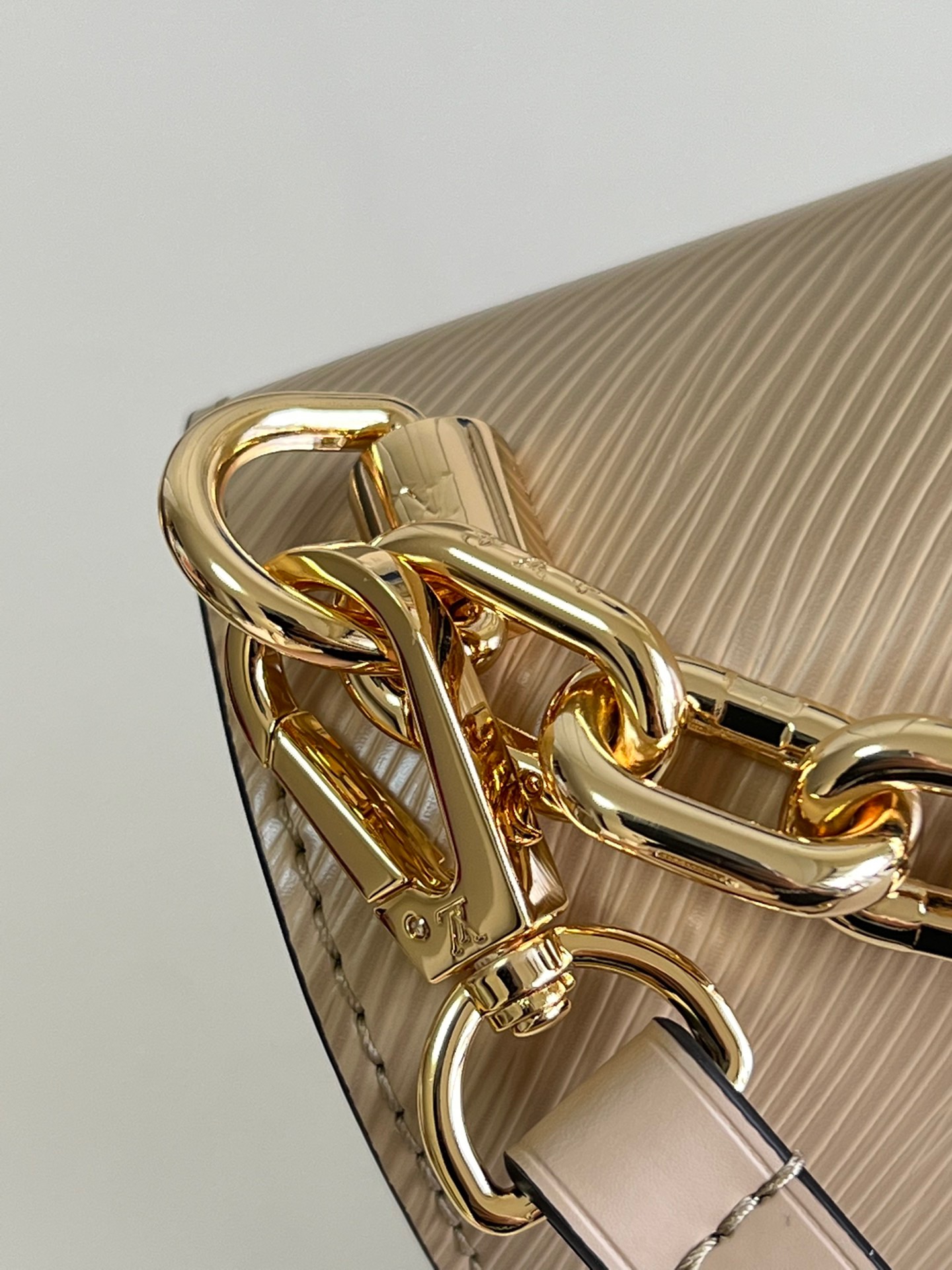 Twist MM M59033 khaki 23cm