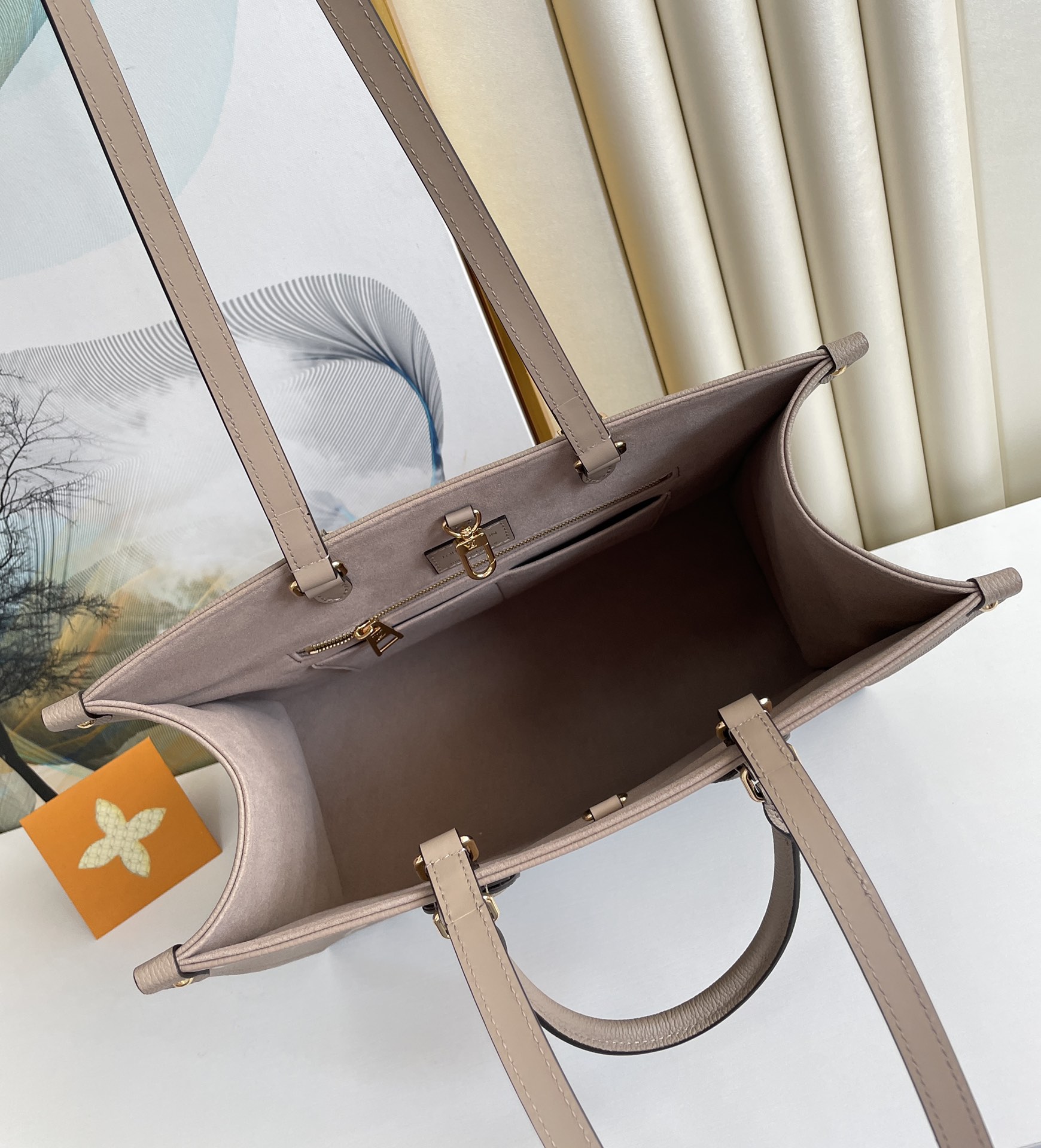 l0vis Vvtt0n onthego pm cream m45494 25cm