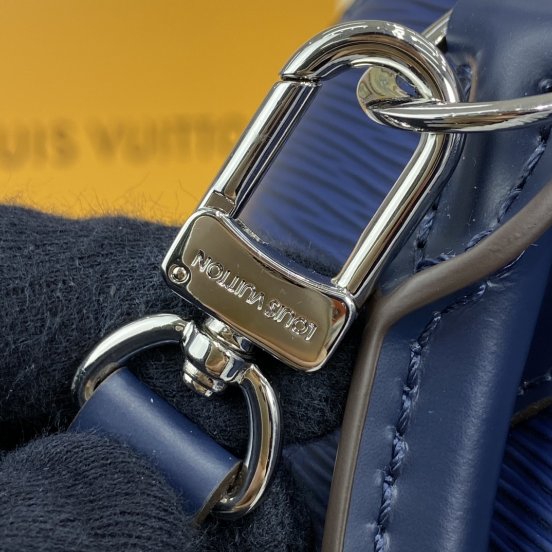 LV Alma BB stripe epi leather noir M40862 Indigo - 24x11.5x18cm