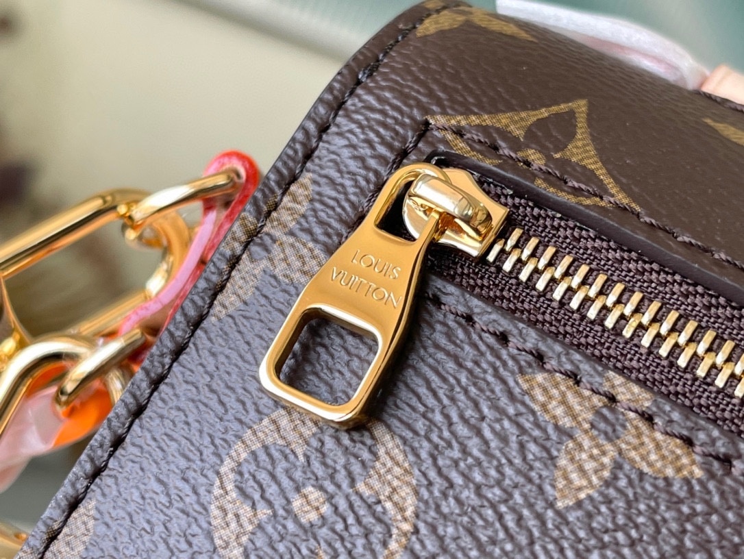 LV Pochette Métis East West handbag M46279 – 21.5 x 13.5 x 6 cm