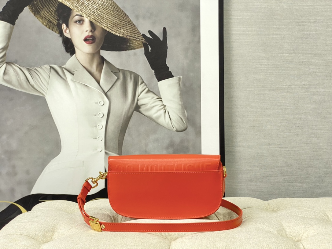 D10r bobby east - west bag smooth leather m9327 orange - 22x13x5cm