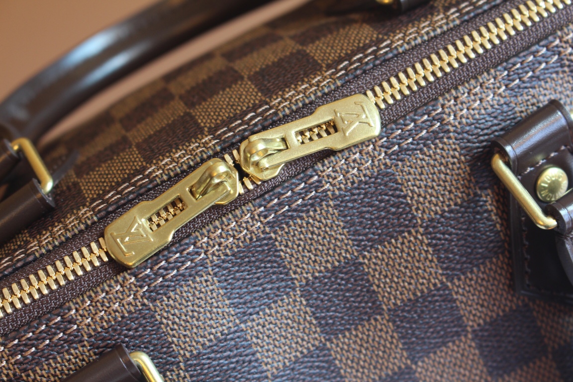 LV Speedy Bandouliere 30 N41367- 30 x 21 x 17 cm