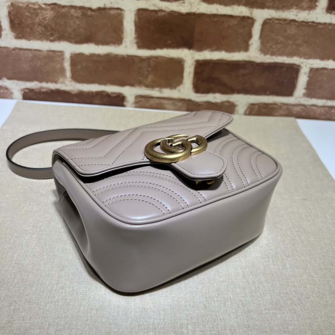 GG Marmont mini shoulder bag Beige 739682 - 18x15x8cm