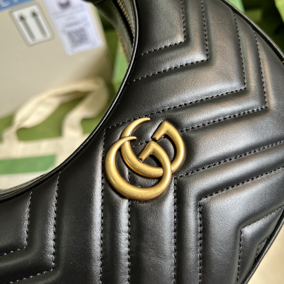 GG Marmont half-moon-shaped mini bag Black 699514 – 21.5 x 11 x 5cm