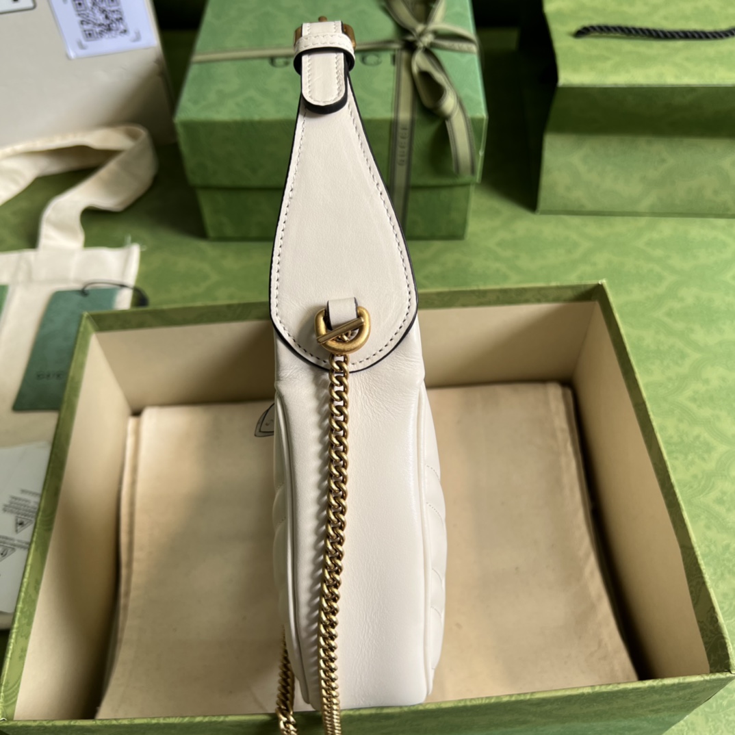 GG Marmont half-moon-shaped mini bag  White 699514  – 21.5 x 11 x 5cm