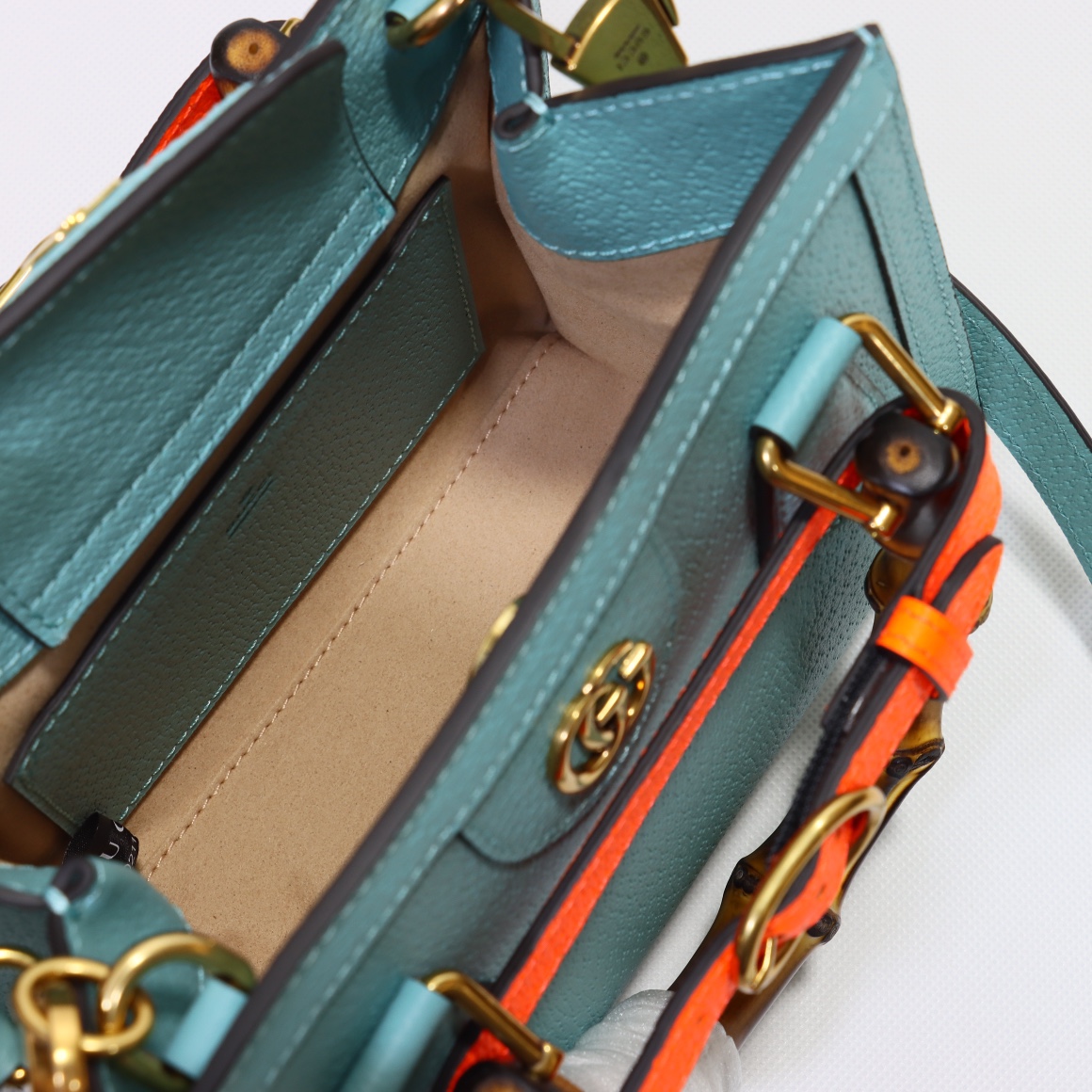 Gvc*1 diana mini tote bag light blue 702732 - 20 x 16 x 10cm