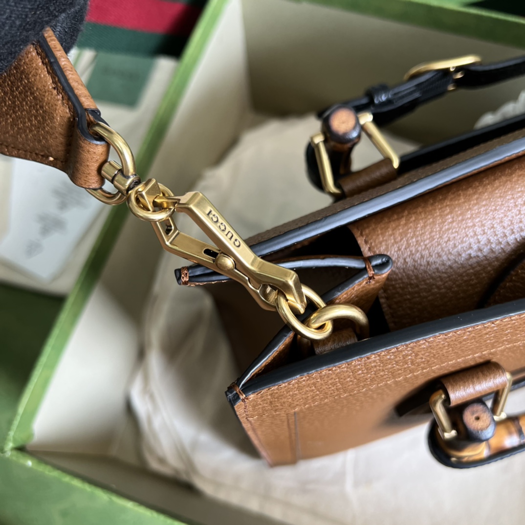 Gvc*1 diana small tote bag cuir leather‎ 702721  - 27 x 24 x 11cm