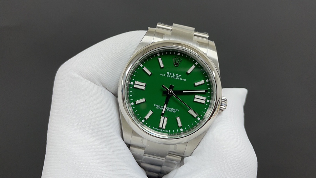 R01ex oyster perpetual  41mm 3230 green