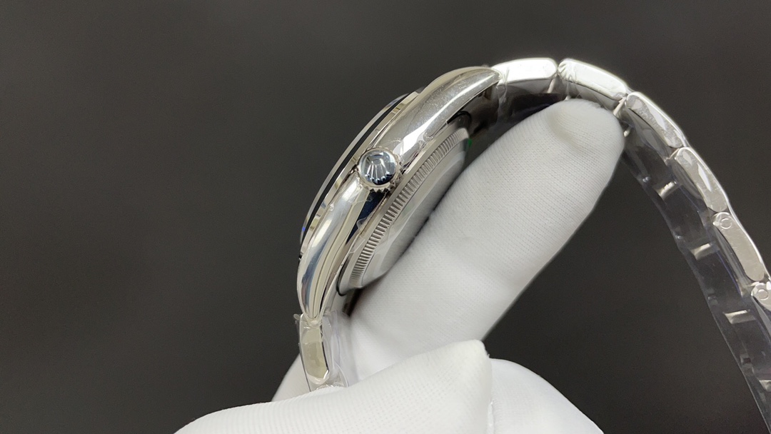 R01ex oyster perpetual explorer 36mm  black