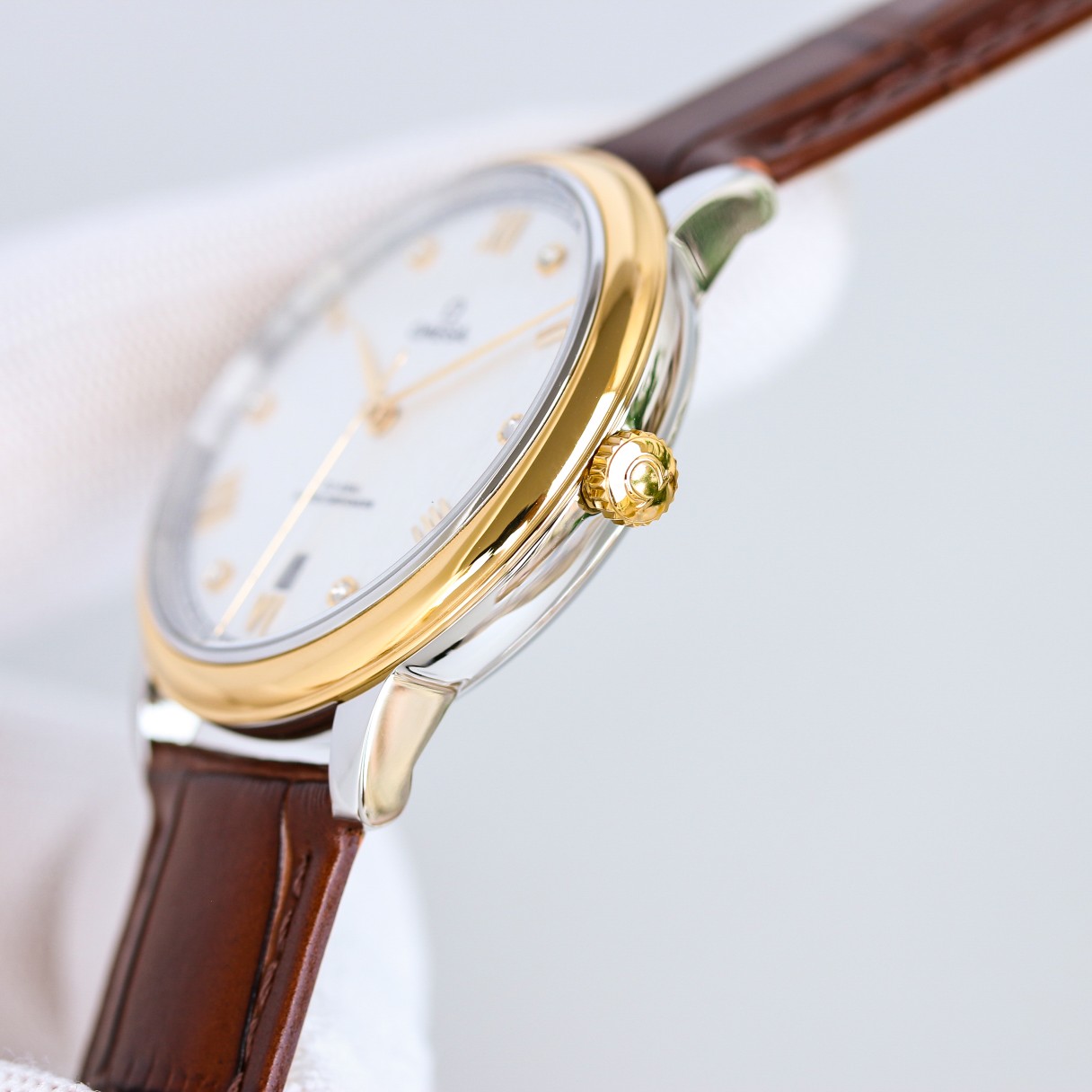 0me*ga de ville tourbillon co axial master chronometer