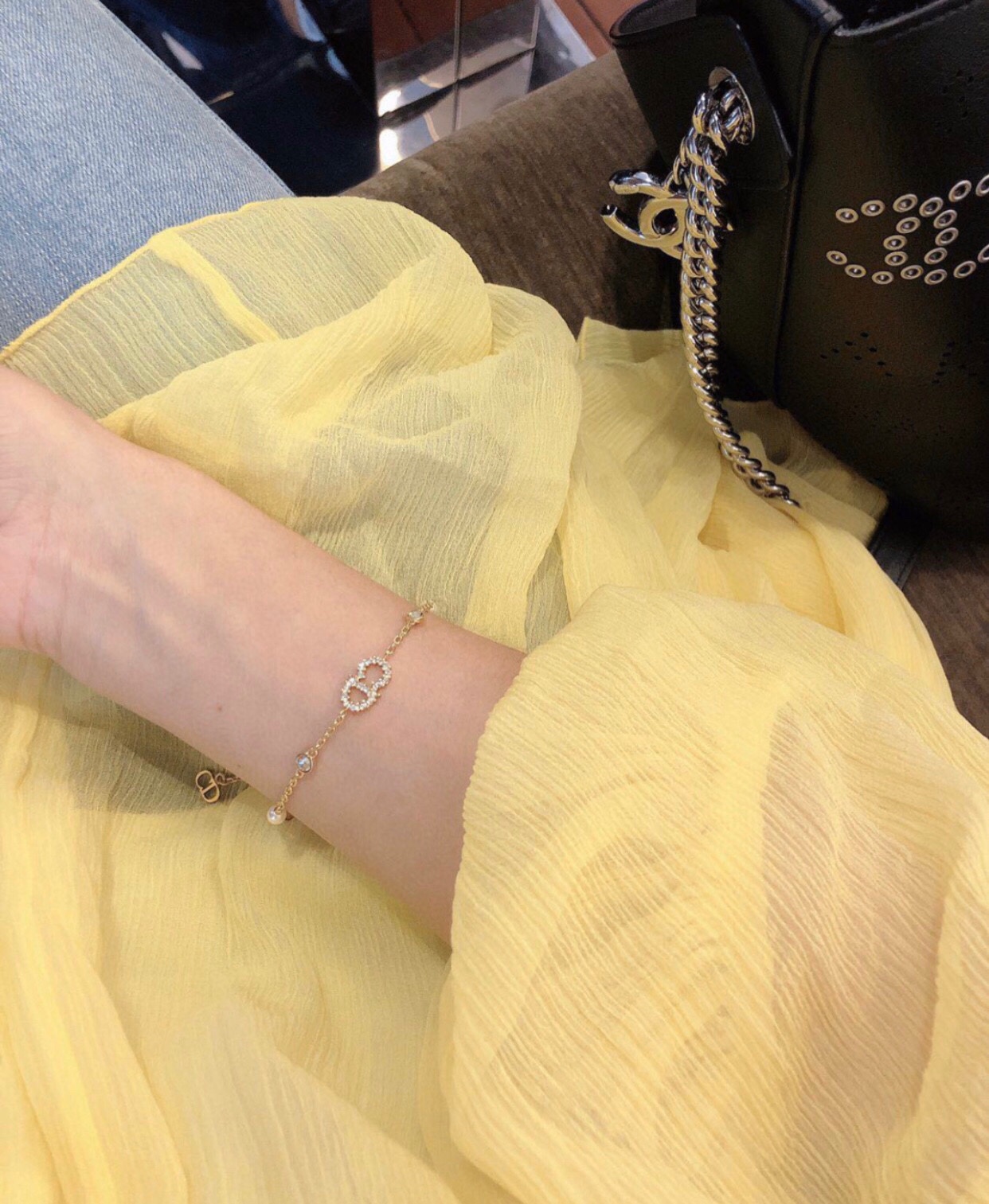 D10r cd golden  peal bracelet