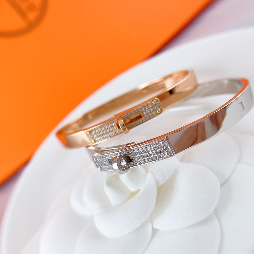 h**me5 D1am0nd bracelet 01 golden  one only