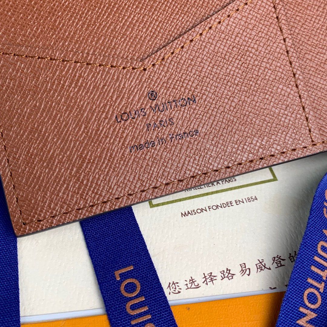 LV wallet M64502 10x14cm