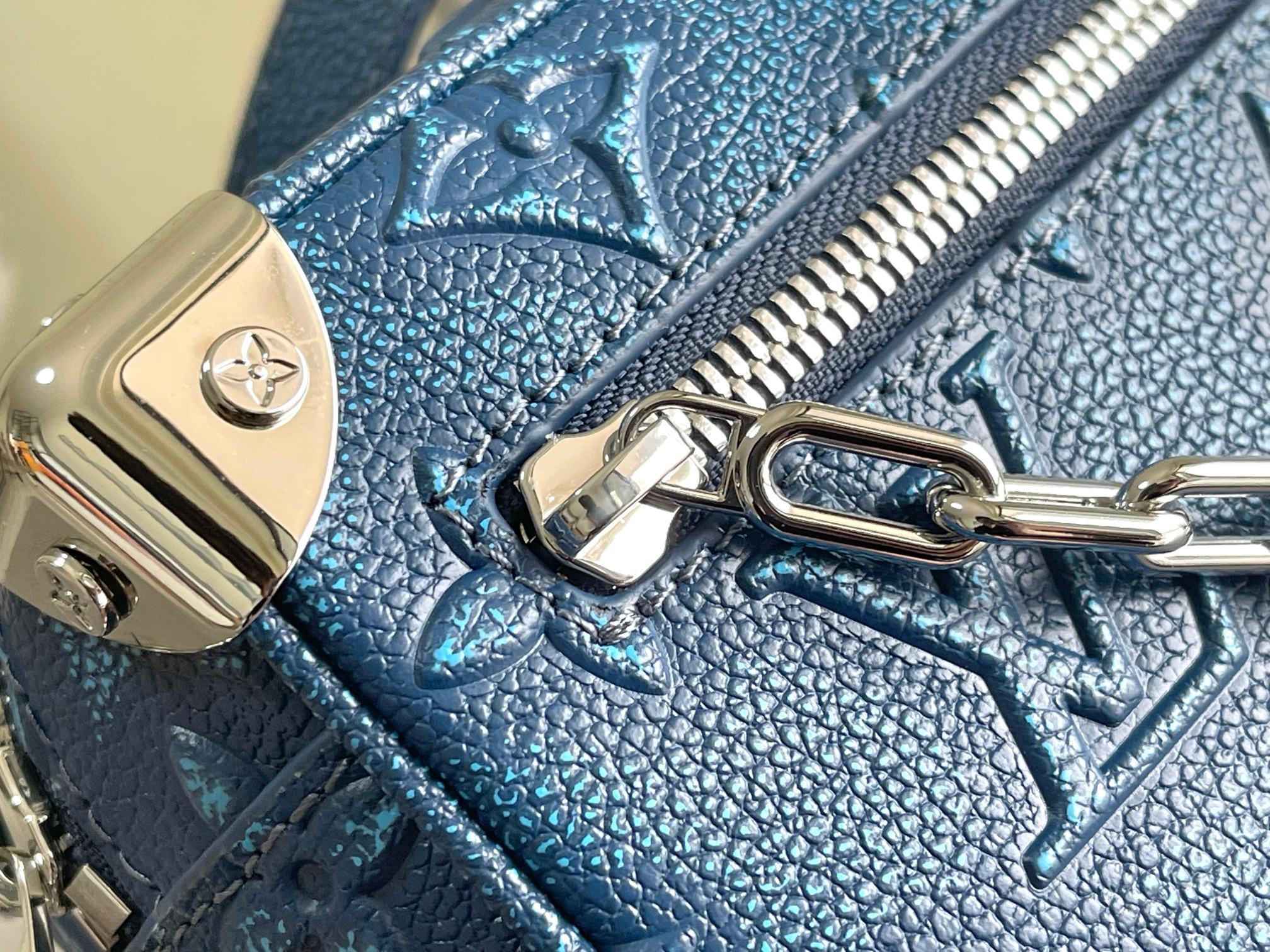 Lv box bag 18.5×13cm